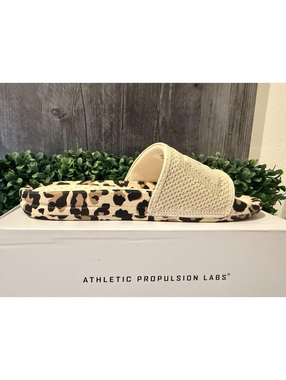APL Women's BL Techloom Parchment Leopard  Slides EU 38.5 US 8